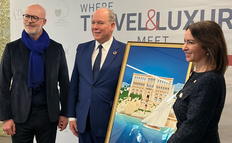 doz artiste intemporel avec le prince de Monaco au gala de Forbes